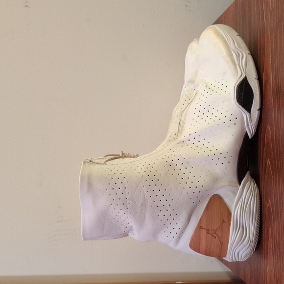 Nike Air Jordan XX8 28 Bamboo Sz 14